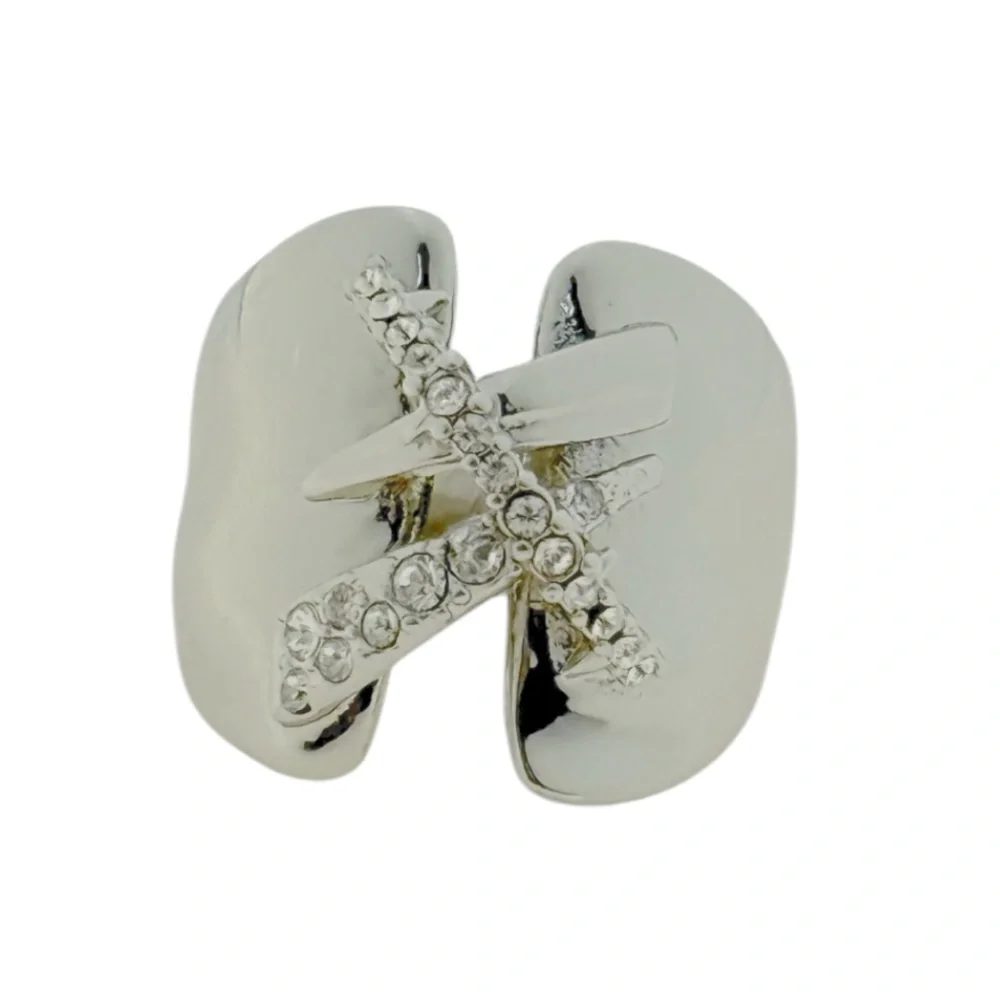 Alexis Bittar criss cross ring in silver.